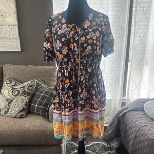 2x Black Floral Border-Print Short Dress with Tie